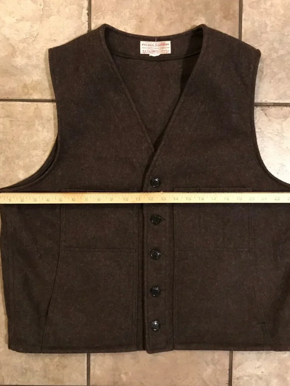 Men's Filson Mackinaw Virgin Wool Vest-Size 48 (XL/2XL) Brown